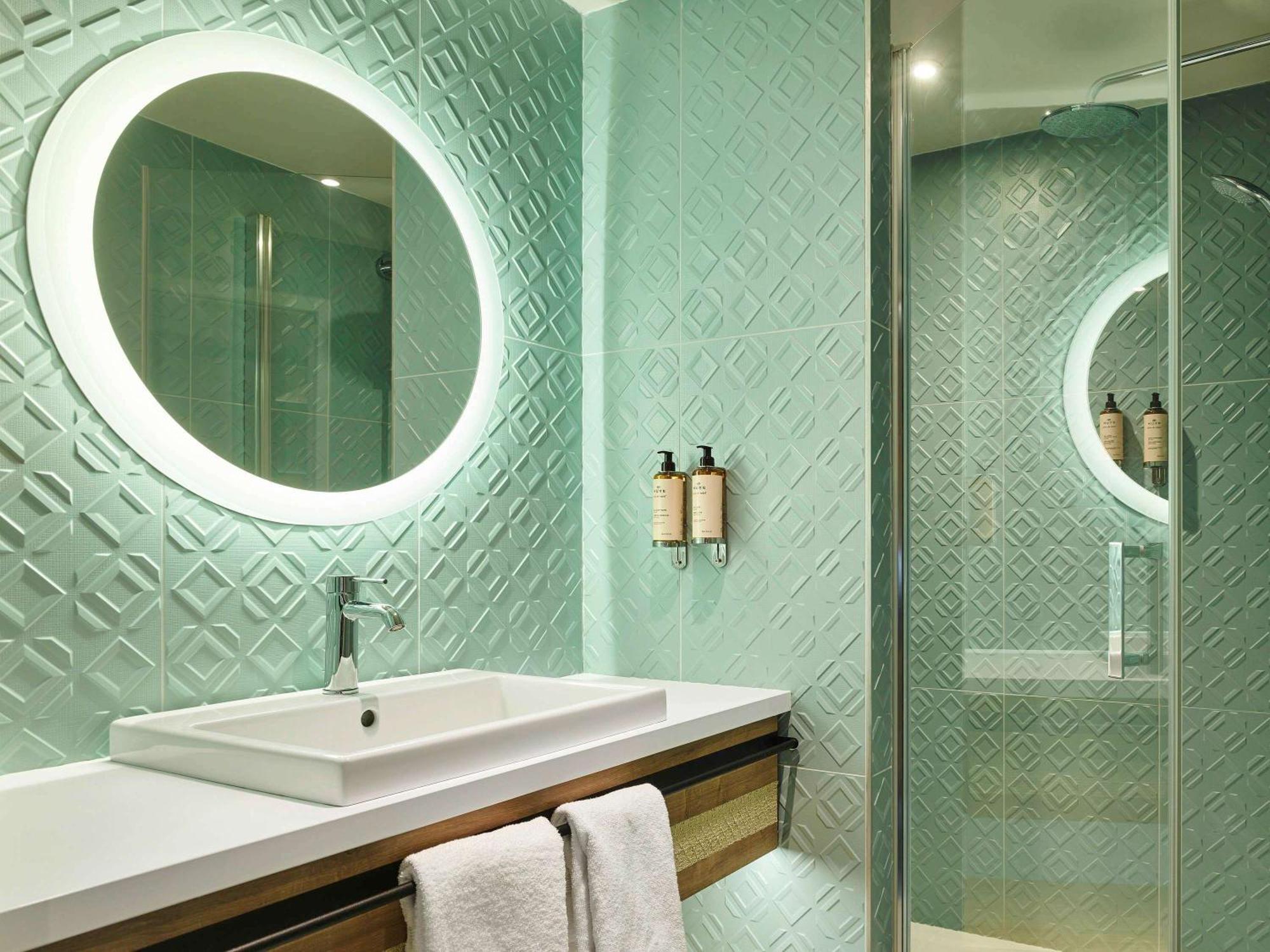 Mercure 4*